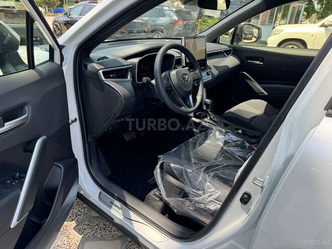 Toyota Corolla Cross 2025, 0 km - 2.0 l - Lənkəran