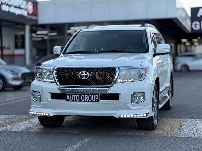Toyota Land Cruiser-4