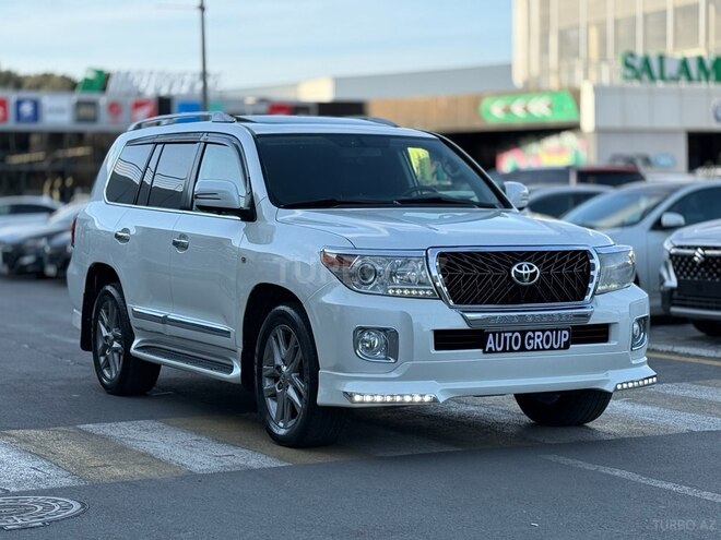 Toyota Land Cruiser-2
