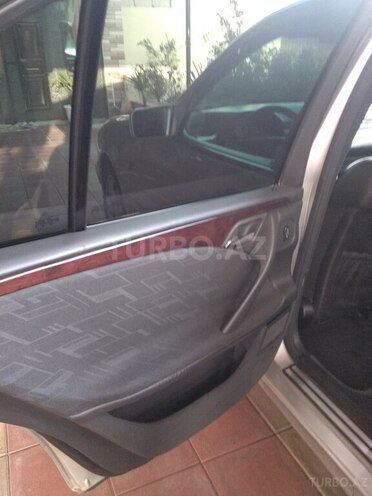 Mercedes E 240 1997, 200,000 km - 2.4 l - Cəlilabad