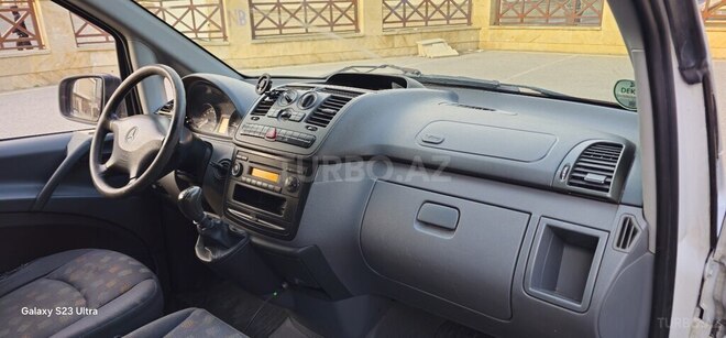 Mercedes Vito 2010, 380,000 km - 2.2 l - Bakı