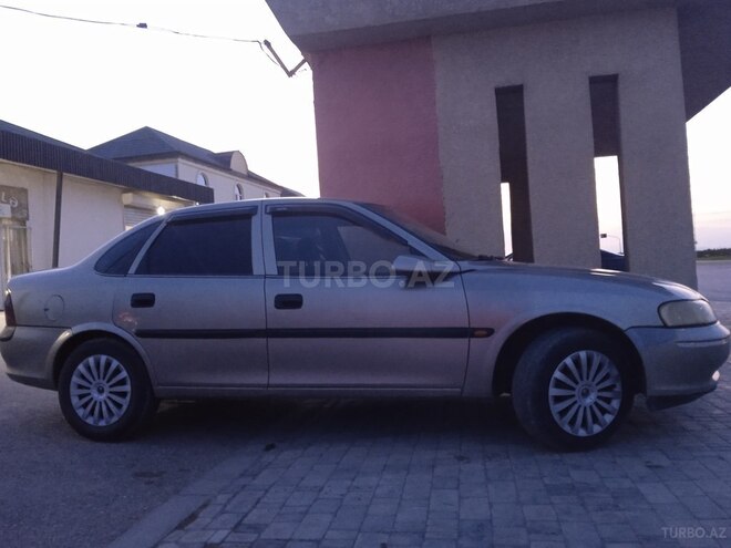 Opel Vectra 1998, 396,000 km - 1.6 l - Bakı