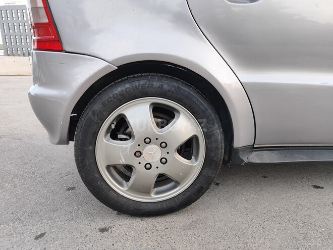 Mercedes A 190 2000, 283,000 km - 1.9 l - Bakı