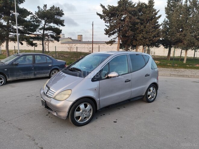 Mercedes A 190 2000, 283,000 km - 1.9 l - Bakı