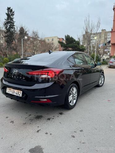 Hyundai Elantra 2019, 90,000 km - 2.0 л - Bakı