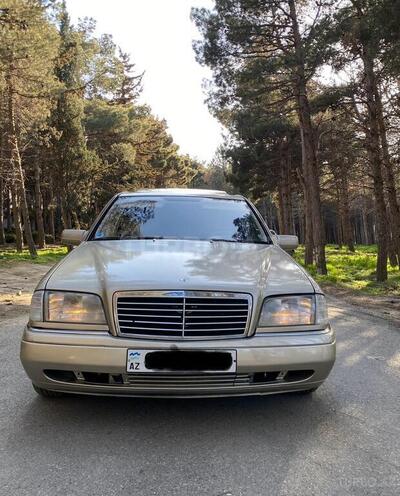 Mercedes C 200 1995, 256,000 km - 2.0 l - Bakı