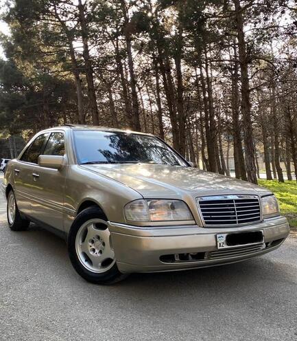 Mercedes C 200 1995, 256,000 km - 2.0 l - Bakı