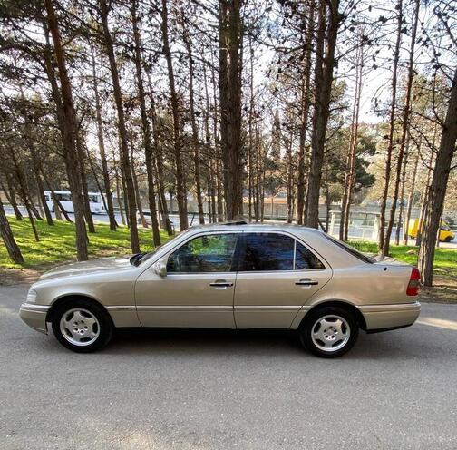 Mercedes C 200 1995, 256,000 km - 2.0 l - Bakı