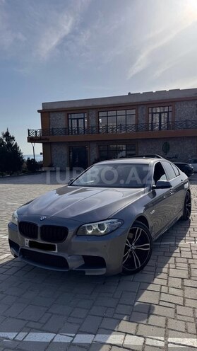 BMW 520 2015, 320,000 km - 2.0 l - Bakı