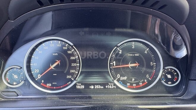BMW 520 2015, 320,000 km - 2.0 l - Bakı