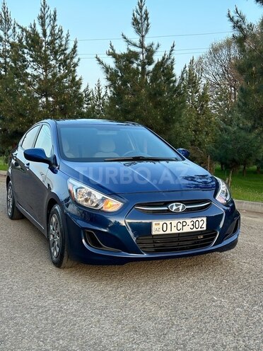 Hyundai Accent 2015, 180,000 km - 1.6 l - Masallı