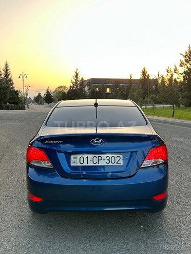 Hyundai Accent 2015, 180,000 km - 1.6 l - Masallı