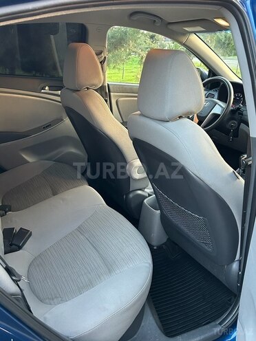 Hyundai Accent 2015, 180,000 km - 1.6 l - Masallı