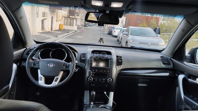 Kia Sorento 2011, 210,000 km - 2.0 l - Bakı