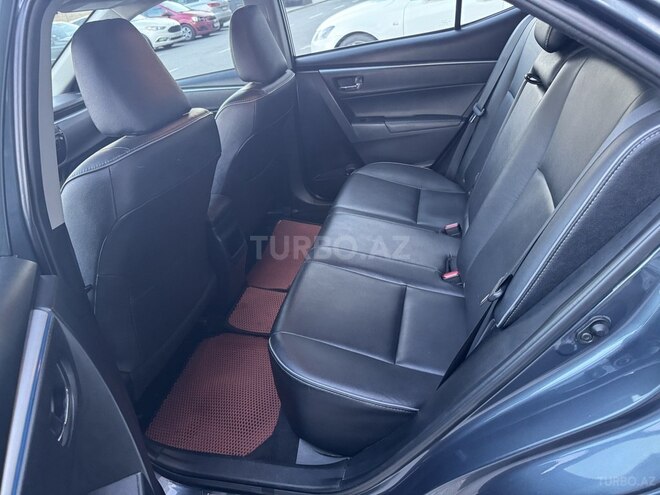 Toyota Corolla 2015, 77,300 km - 1.8 l - Bakı