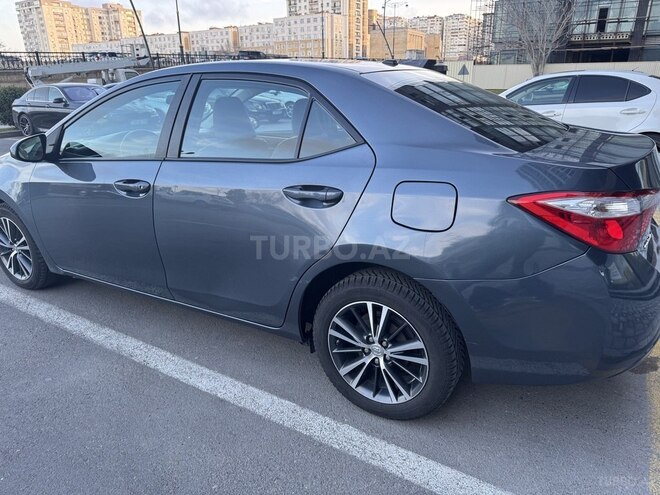 Toyota Corolla 2015, 77,300 km - 1.8 l - Bakı