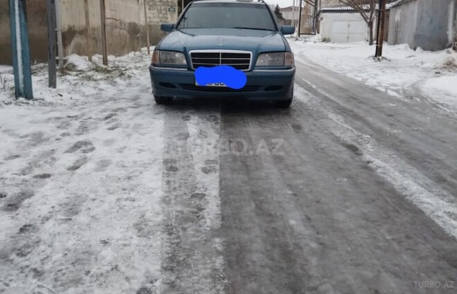 Mercedes C 220 d 1999, 237,930 km - 2.2 л - Bakı