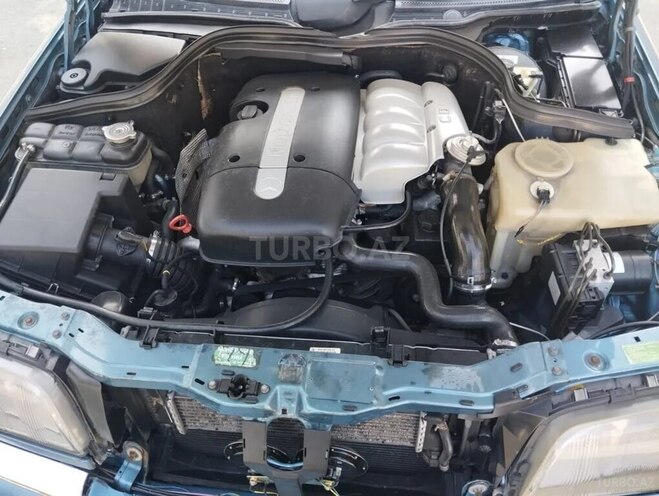 Mercedes C 220 d 1999, 237,930 km - 2.2 л - Bakı