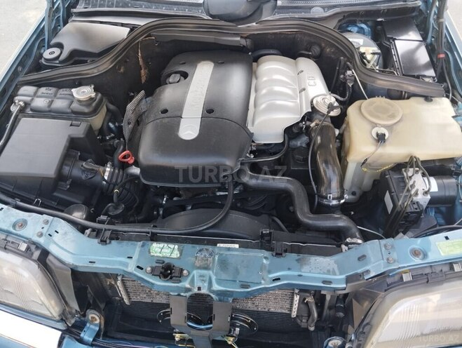 Mercedes C 220 d 1999, 237,930 km - 2.2 л - Bakı