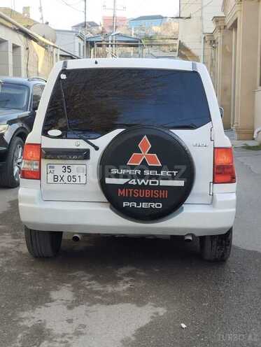 Mitsubishi Pajero io 1999, 189,000 km - 2.0 л - Bakı