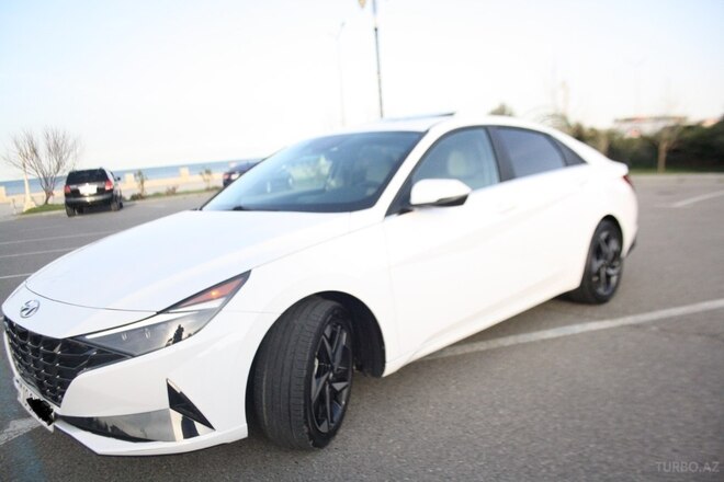 Hyundai Elantra 2023, 36,300 km - 1.6 л - Bakı