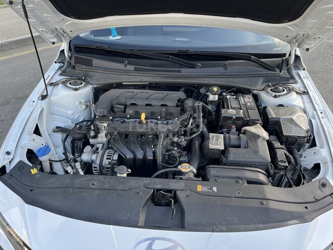 Hyundai Elantra 2024, 21,000 km - 1.5 l - Bakı
