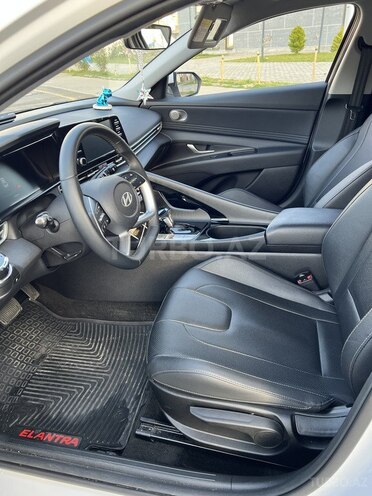 Hyundai Elantra 2024, 21,000 km - 1.5 l - Bakı