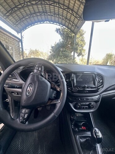 LADA (VAZ) Vesta Cross 2019, 142,000 km - 1.8 l - Bakı