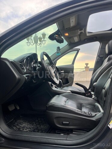 Chevrolet Cruze 2014, 220,000 km - 1.4 l - Qəbələ
