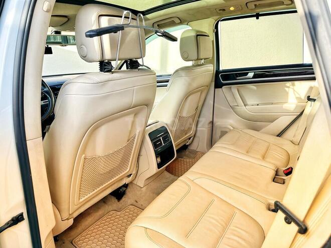 Volkswagen Touareg 2013, 142,000 km - 3.6 l - Bakı