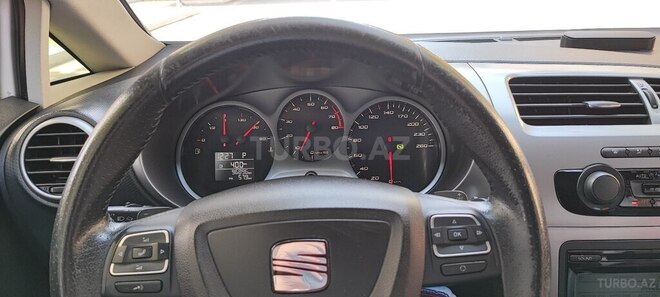 SEAT Leon 2012, 97,000 km - 1.8 l - Bakı
