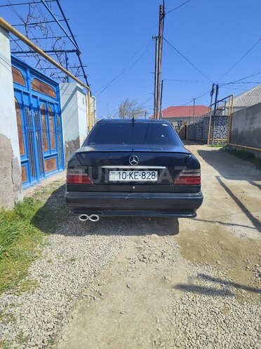 Mercedes E 260 1989, 584,697 km - 2.6 l - Bakı