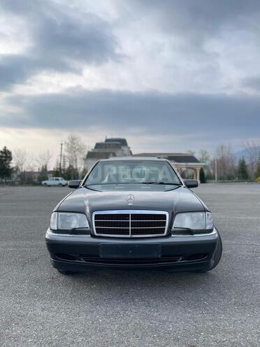 Mercedes C 220 1994, 450,000 km - 2.2 л - Qəbələ