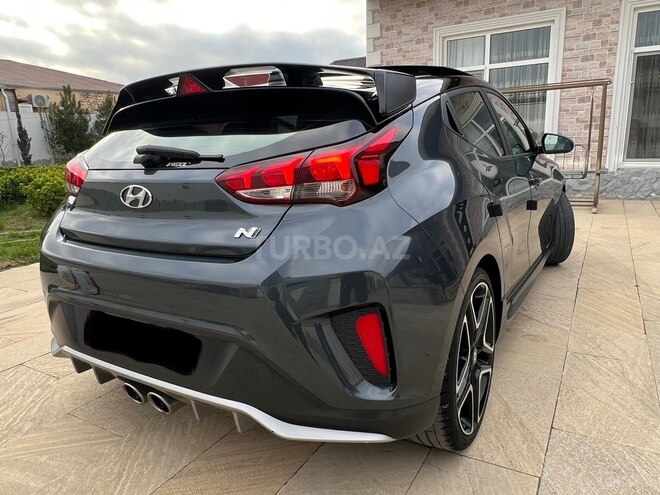 Hyundai Veloster 2018, 100,000 km - 1.6 л - Bakı