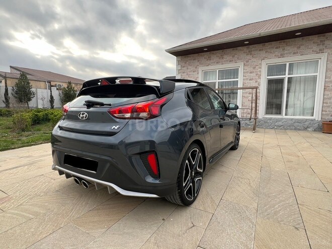 Hyundai Veloster 2018, 100,000 km - 1.6 л - Bakı