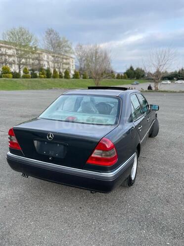 Mercedes C 220 1994, 450,000 km - 2.2 л - Qəbələ
