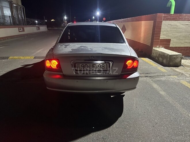 Hyundai Sonata 2003, 396,000 km - 2.0 l - Bakı