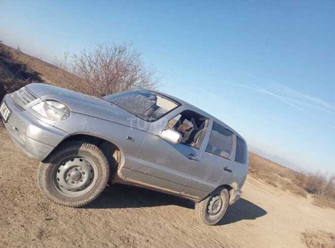 Chevrolet Niva 2004, 100,000 km - 1.7 л - Zərdab