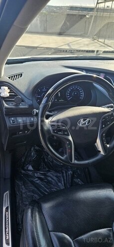 Hyundai Grandeur 2015, 200,113 km - 2.2 л - Bakı