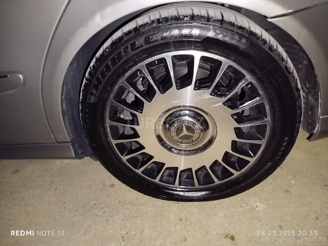 Mercedes E 220 d 2004, 300,000 km - 2.2 l - Bakı