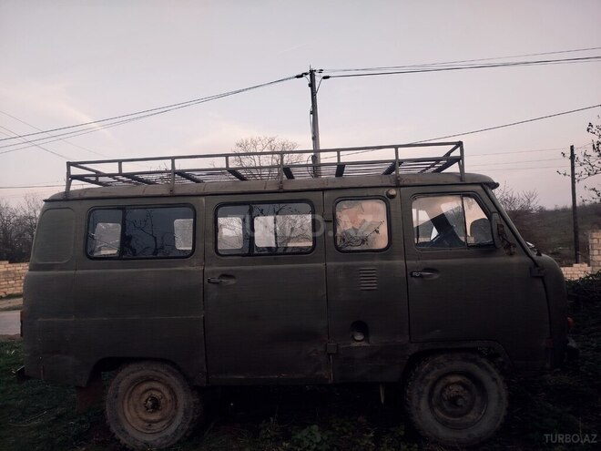 UAZ 452 1978, 10,000 km - 2.5 л - Quba