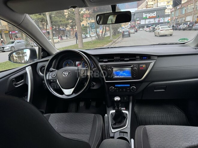 Toyota Auris 2014, 222,000 km - 1.4 l - Bakı