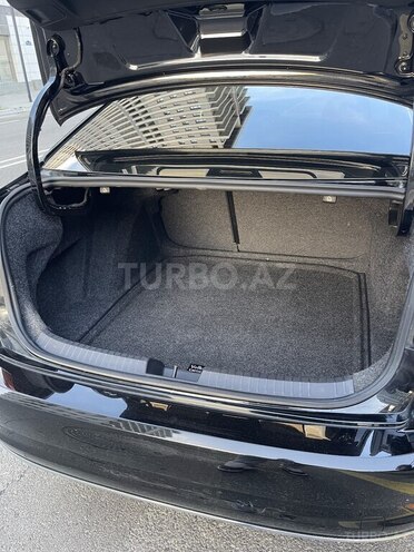 Volkswagen Jetta 2019, 85,000 km - 1.4 l - Bakı