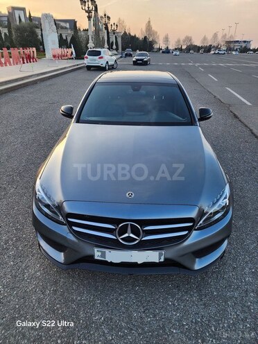 Mercedes C 300 2018, 96,000 km - 2.0 l - Gəncə