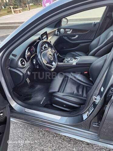 Mercedes C 300 2018, 96,000 km - 2.0 l - Gəncə
