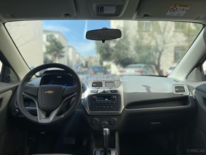 Chevrolet Cobalt-10