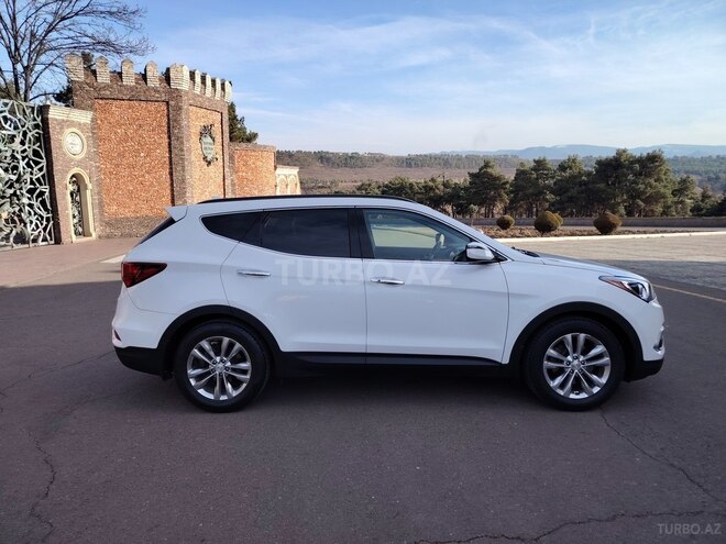 Hyundai Santa Fe 2018, 92,000 km - 2.0 l - Tovuz