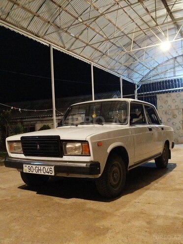 LADA (VAZ) 2107 2009, 95,000 km - 1.5 л - Yevlax