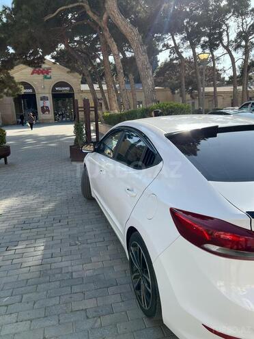 Hyundai Avante 2016, 152,000 km - 1.6 л - Bakı