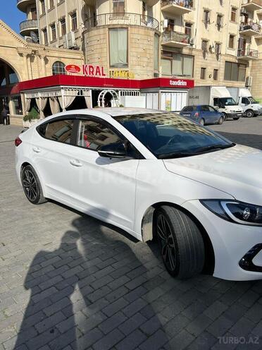 Hyundai Avante 2016, 152,000 km - 1.6 л - Bakı